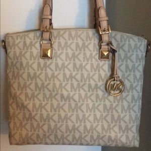 Michael Kors brown leather bag